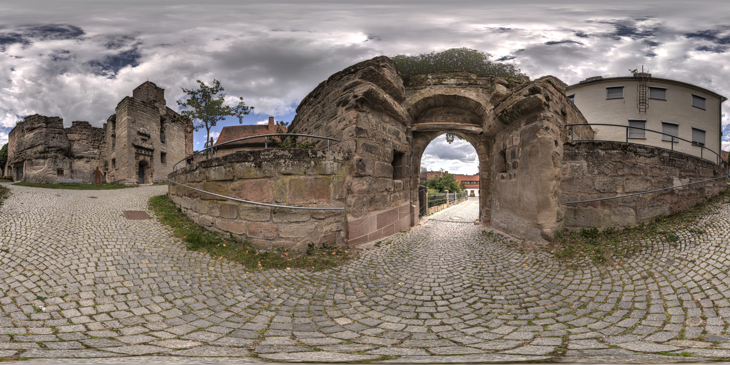 HDRI-Skies-Castle-Yard-Hilpoltstein