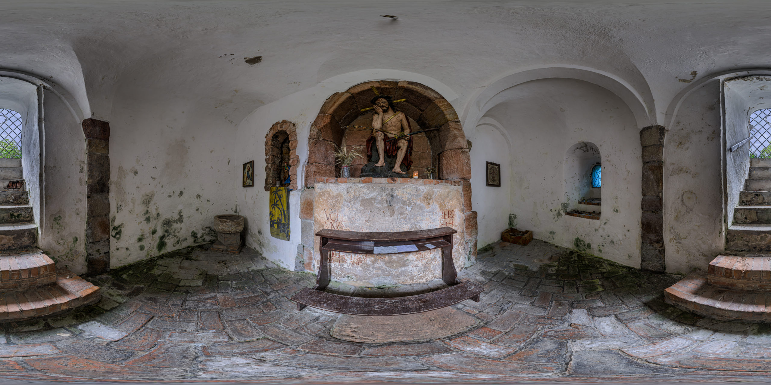 HDRI-Skies-Saint-Emmeram-Crypt-Spalt