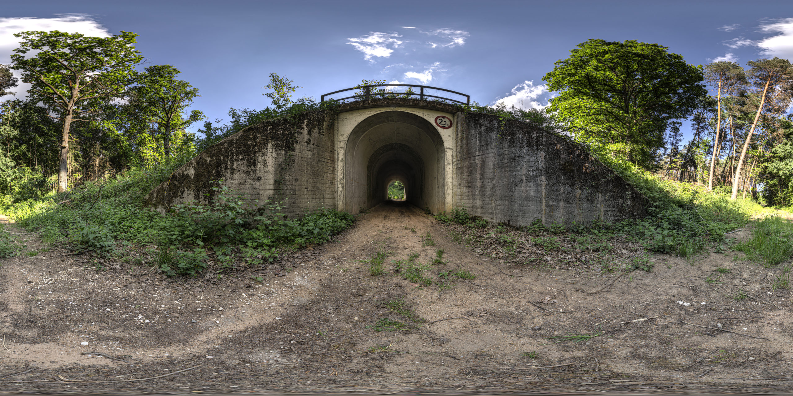 HDRI-Skies-Underpass-Mackenmühle