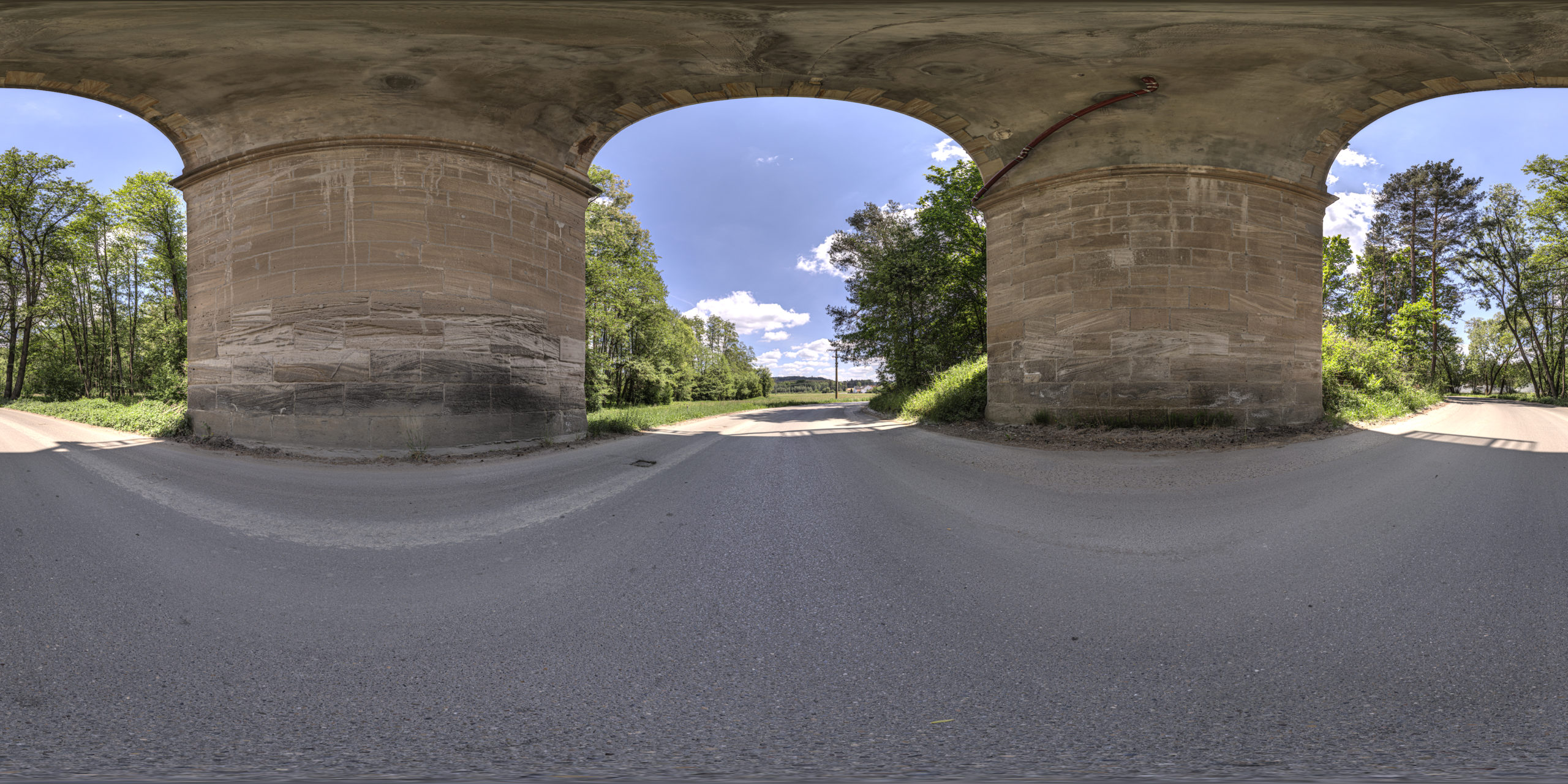 HDRI-Skies-Underpass-Pleinfeld